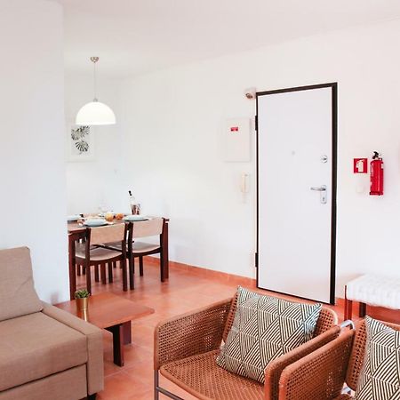 Apartamento Aldeia Do Mar วิลาโมรา ภายนอก รูปภาพ