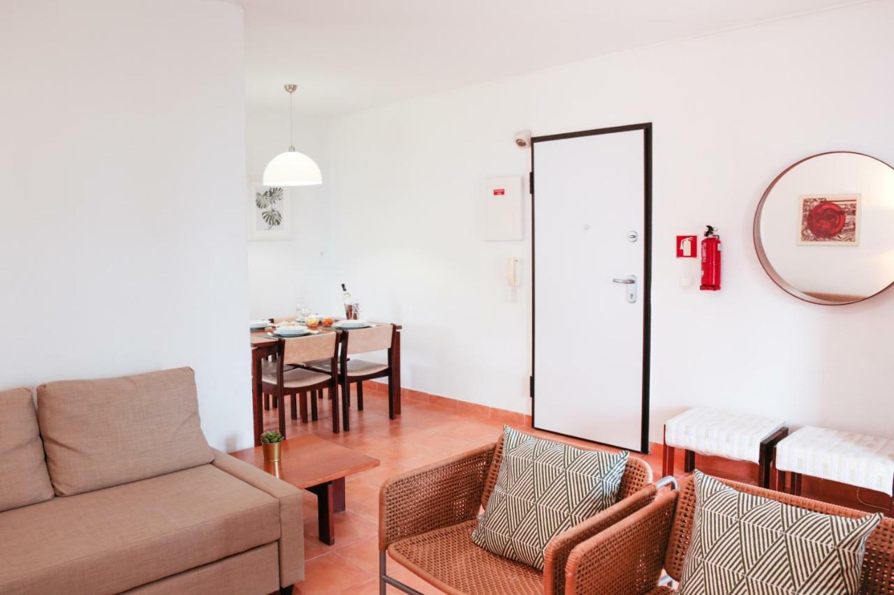 Apartamento Aldeia Do Mar วิลาโมรา ภายนอก รูปภาพ